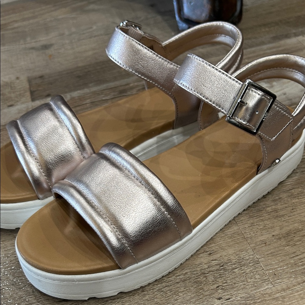 UGG Metallic Silver Sandals